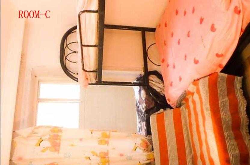 Homestay Miss Peregrine's Castle In Wudaokou Beijing